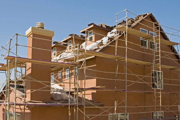 Travaux d'isolation extérieure à 1 euro pour réduire la facture de chauffage à Vienne